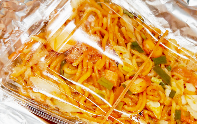 INDIAN RESTAURANT WELCOMEでチョウメンとビリヤニを頼んでみたよ