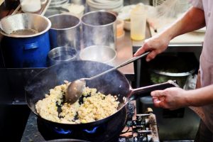 Uber Eats（ウーバーイーツ）の出店店舗側でかかる初期費用は？