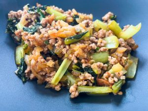 ひき肉とトマトのタイ風ナンプラー炒め