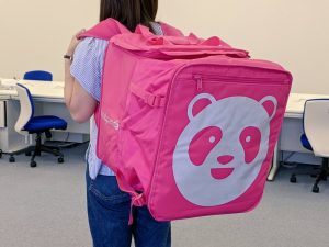 【foodpanda-フードパンダ】の配達バックを解説！（配達員・配達ライダー用）
